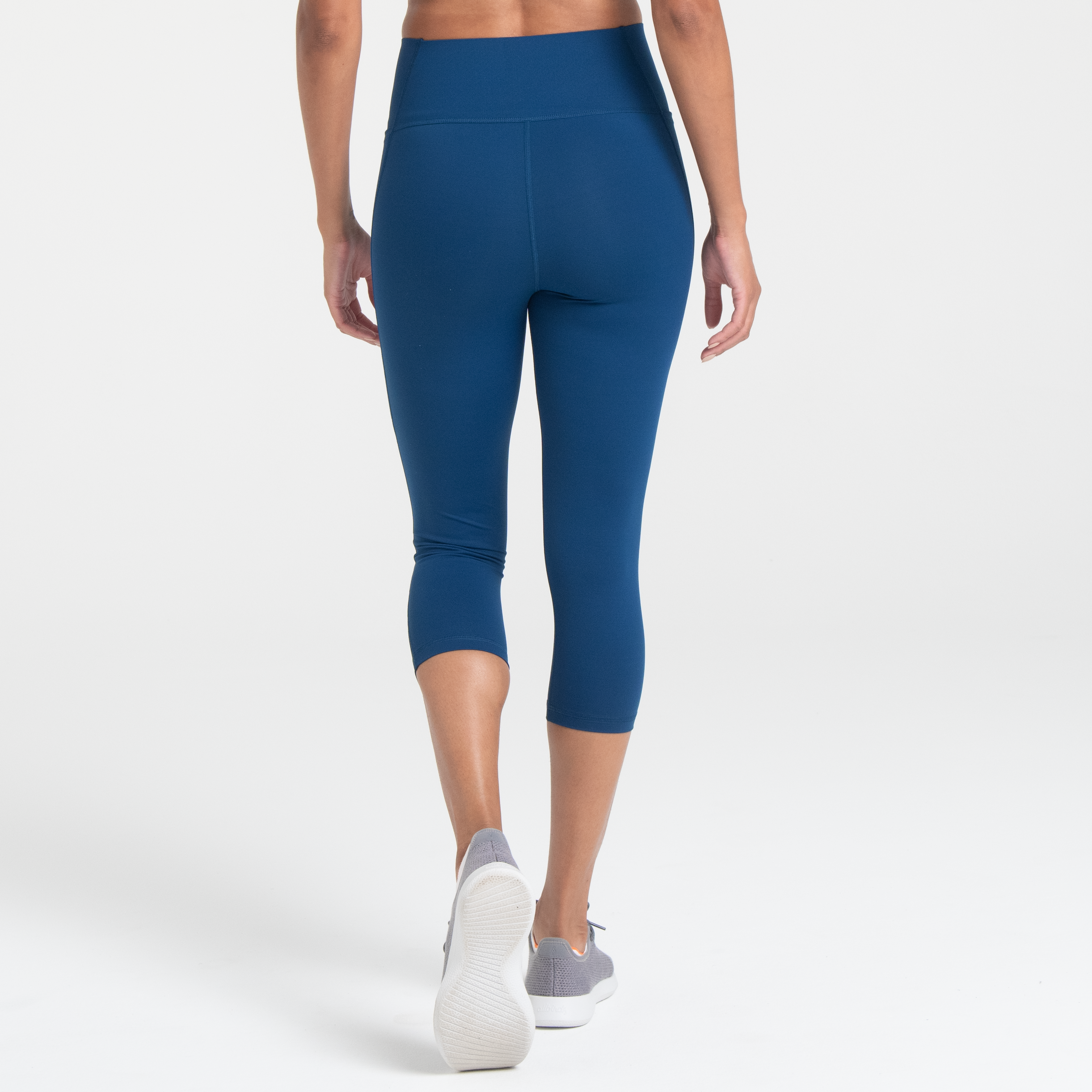 Peacock Blue_Capri